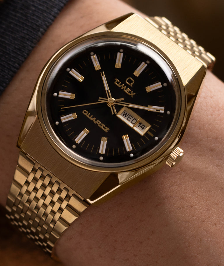 Styling gold-tone watches: tips & trends
