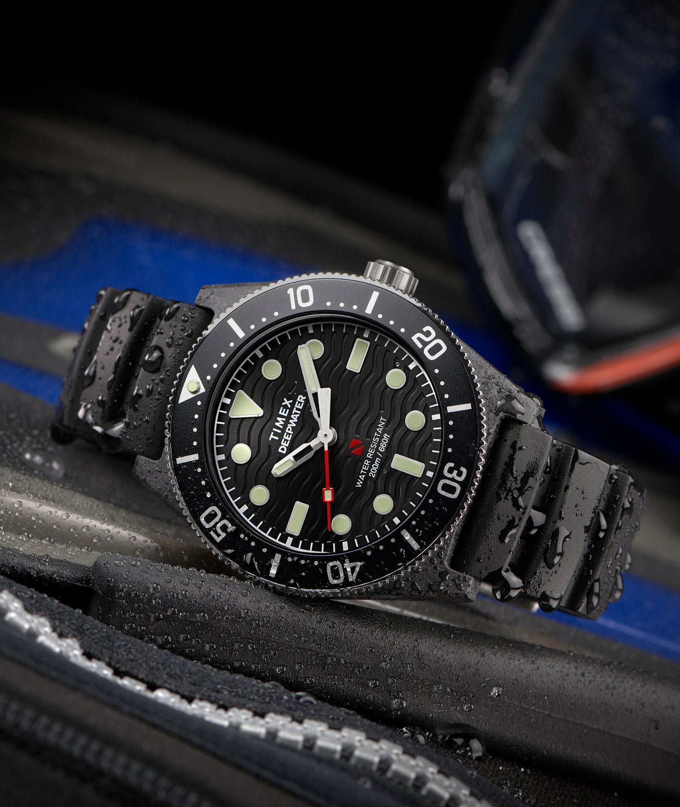 Built for the Depths: Discover the Deepwater Reef 200 XCF | Timex US