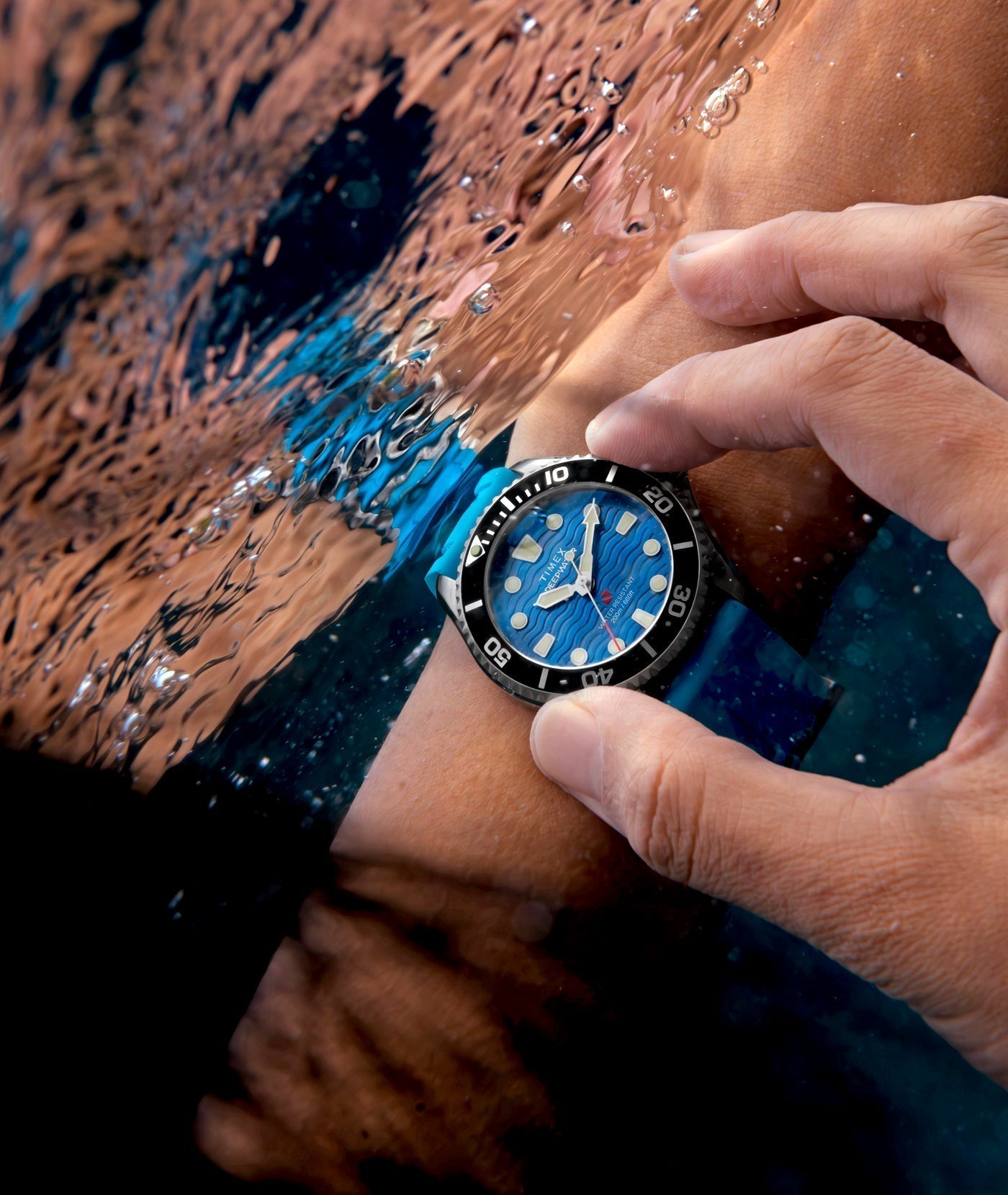 明*園様 TIMEX ダイバーズウォッチ DEEP WATER Timex Deepwater GMT Dive Watch | Uncrate Supply