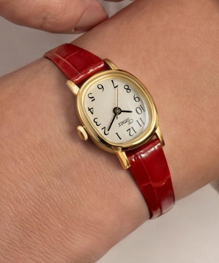 A New Way To Wear The Cavatina Mini