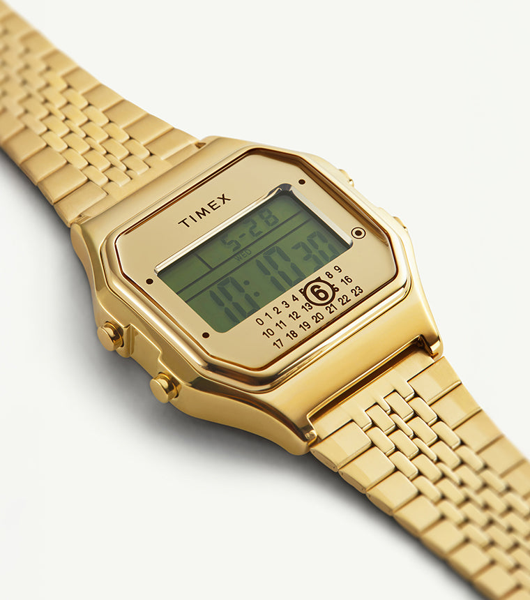 時計 TIMEX x MM6 Maison Margiela T80 Gift Set MM6 x Timex T80 34mm Watch Gift Set - TWG067500 | Timex US