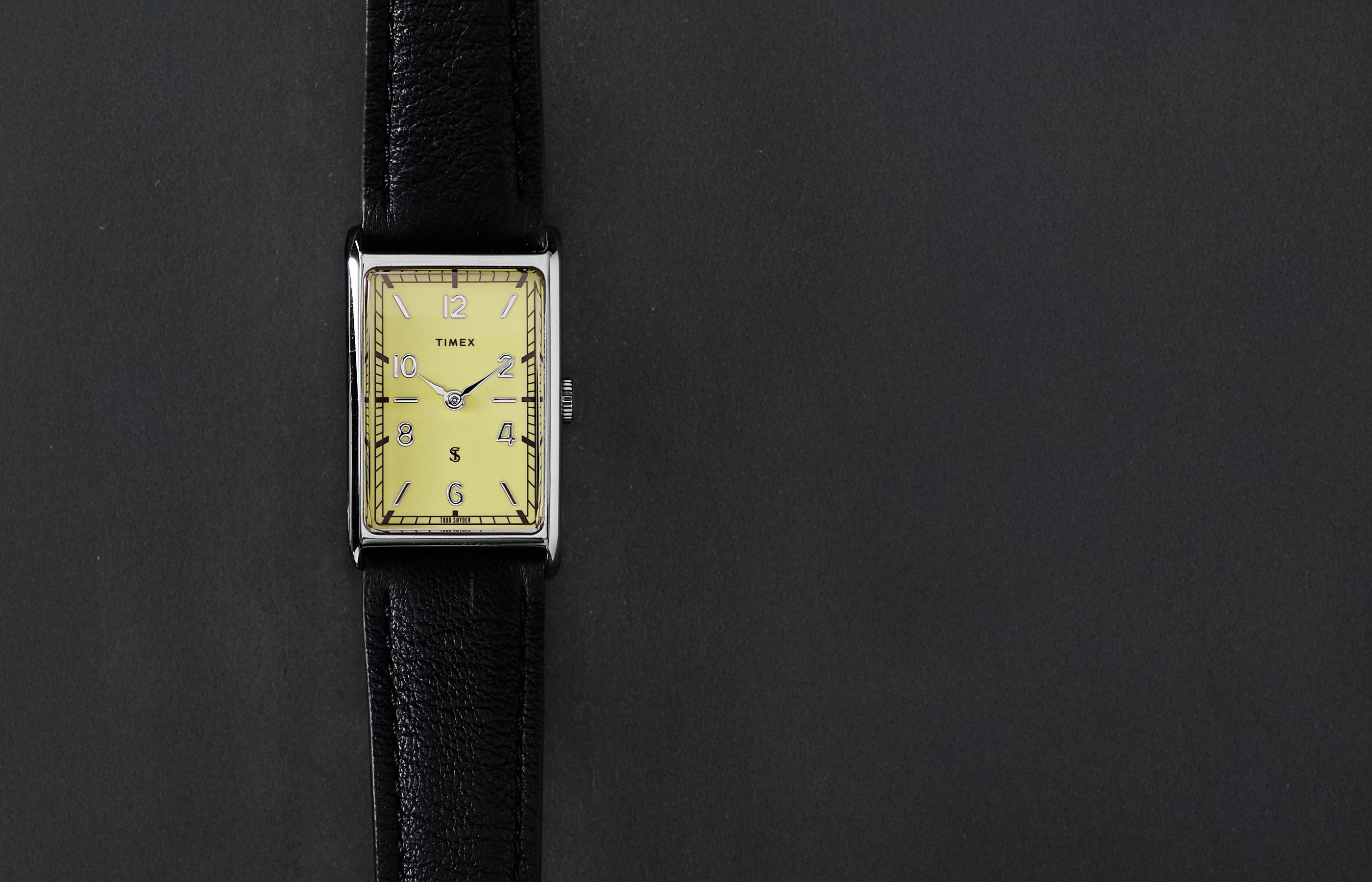 timex 2本 Todd Snyder x Timex 1976 Lexington 21mm Leather Strap Watch
