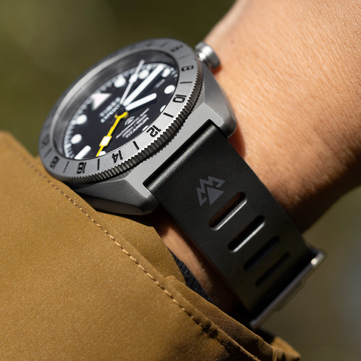 Expedition® Pioneer Titanium Automatic GMT 41mm Silicone Strap