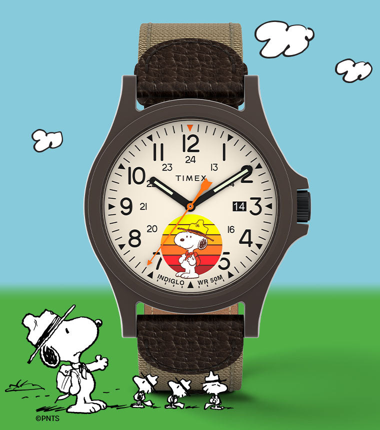 Timex Expedition® x Peanuts Beagle Scout 40mm Fabric with Leather Tab ...