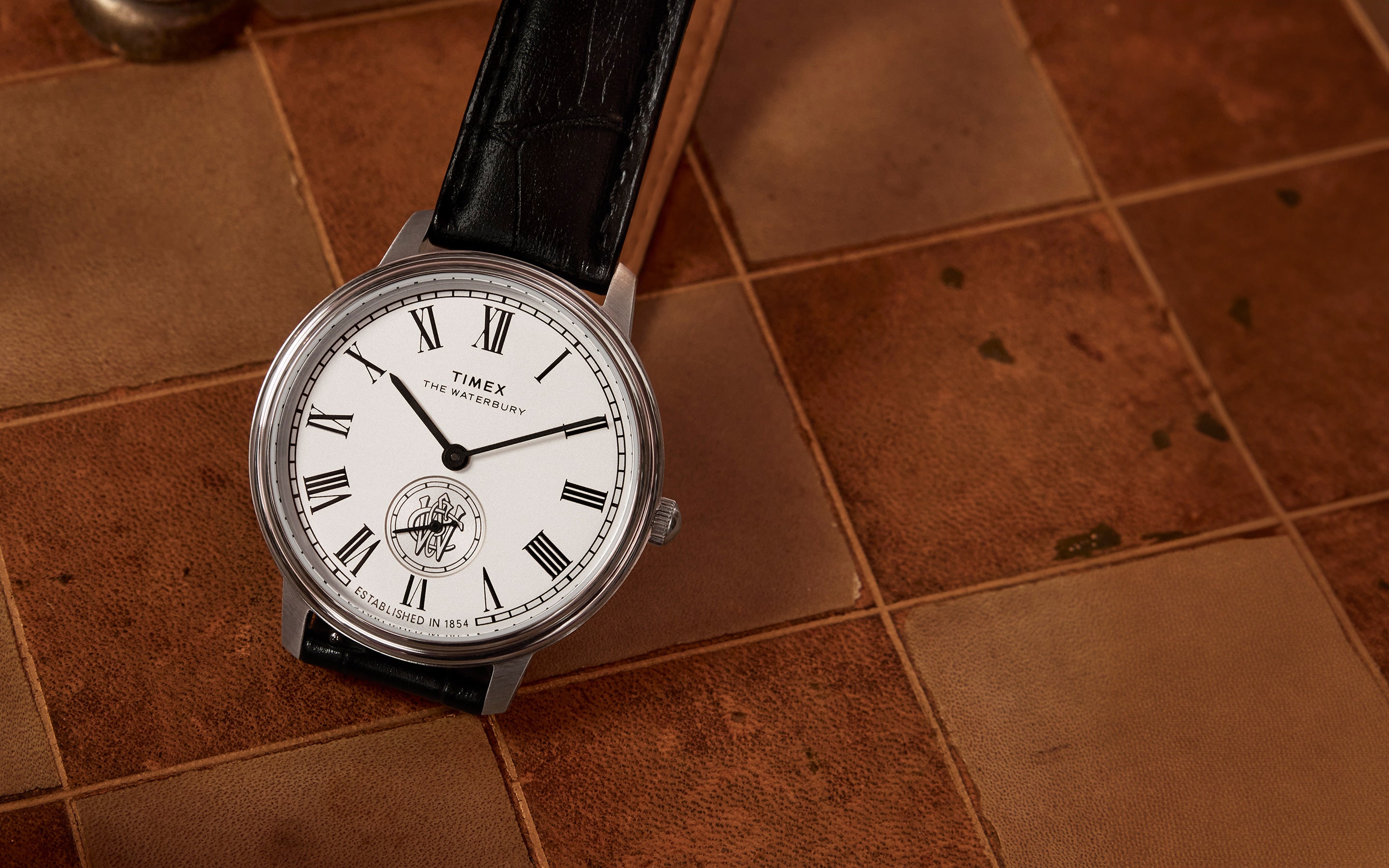 時計　obray Waterbury Metropolitan Sub-Second 39mm Leather Strap Watch