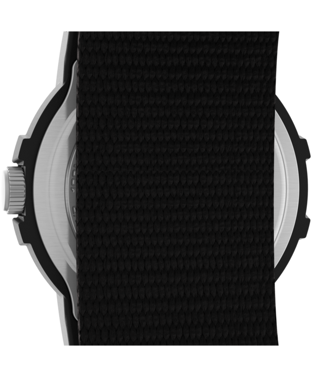 Imagen del fondo de caja del reloj T40011 Expedition Camper de 38 mm con tejido FAST WRAP®