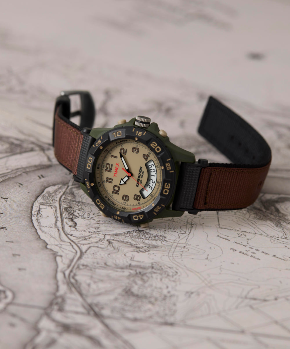 ★TIMEX24KARATS腕時計 Timex Men's Easy Reader Quartz Silver Tone Brass/Black Leather