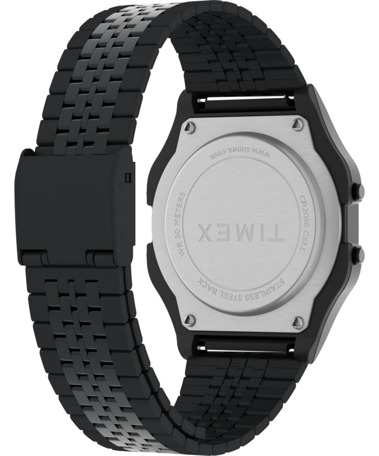 TW2R79400 Timex T80, reloj de 34 mm con brazalete de acero inoxidable: imagen del fondo de la caja con accesorio
