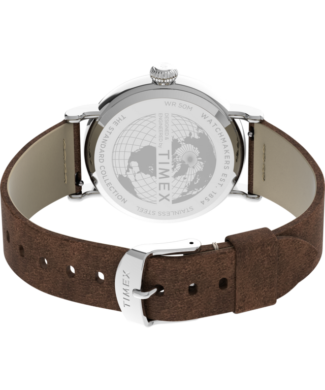 Imagen de la parte posterior de la caja con accesorio de TW2U86200 Peanuts® x Timex Standard con Snoopy Autumn