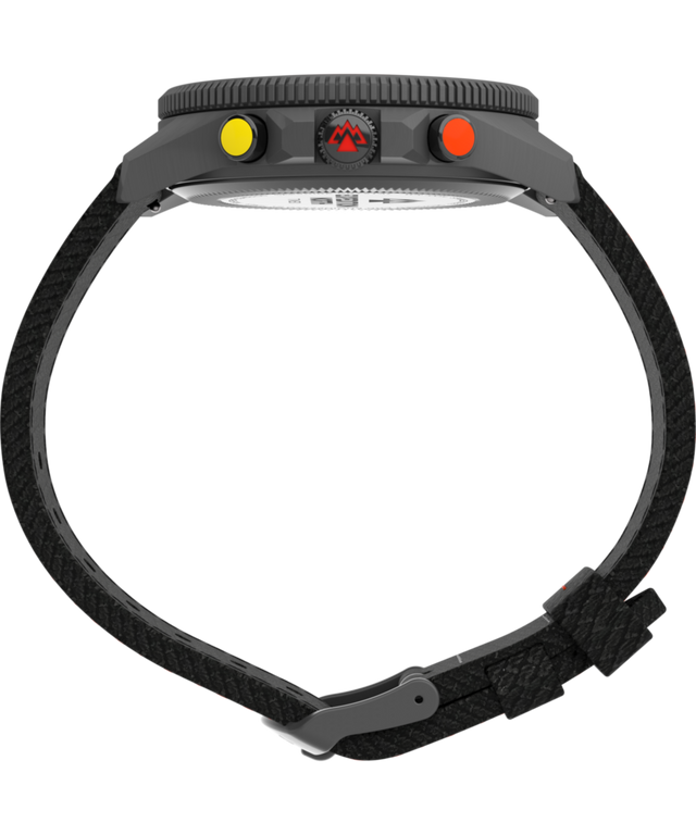 TW2V03900 Expedition Tide-Temp-Compass, reloj de 43 mm con correa de tejido ecológico. Imagen de perfil del reloj