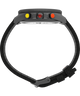 TW2V03900 Expedition Tide-Temp-Compass, reloj de 43 mm con correa de tejido ecológico. Imagen de perfil del reloj