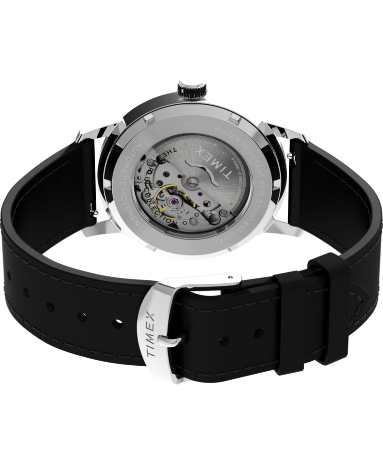 TW2V44600 Marlin® Reloj automático de 40 mm con correa de piel: imagen del fondo de la caja con accesorio