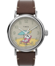 TW2V61200 Peanuts® x Timex Standard: reloj de 40 mm con correa de piel y Snoopy en la playa. Imagen principal