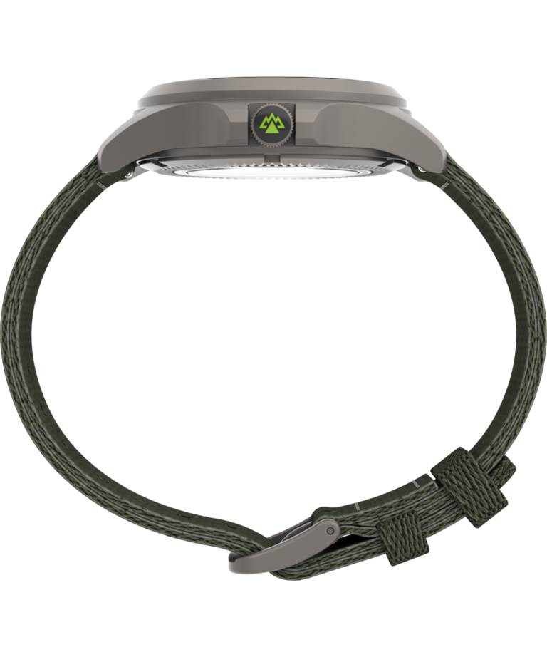 Imagen de perfil del reloj Expedition® Field Post Titanium Automatic de 41 mm con correa de tela reciclada TW2V95300