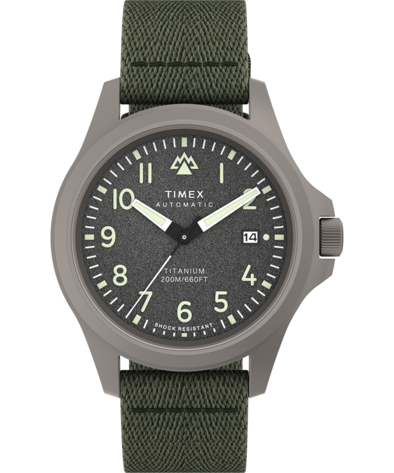 Imagen principal del reloj Expedition® Field Post Titanium Automatic de 41 mm con correa de tela reciclada TW2V95300
