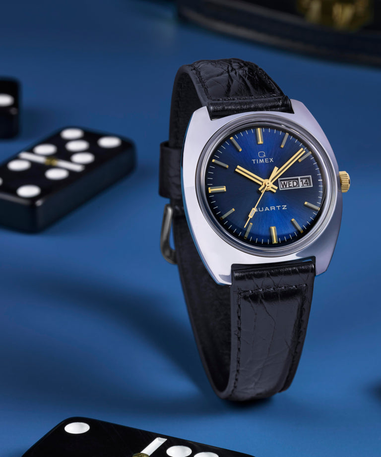 TW2W44800 Q Reloj Timex® 1978 Day/Date de 37,5 mm con correa de piel (colaboración). Imagen adicional