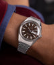 TW2W62400 Q Reloj Timex® Falcon Eye de 38 mm con brazalete de acero inoxidable  Imagen principal de la muñeca