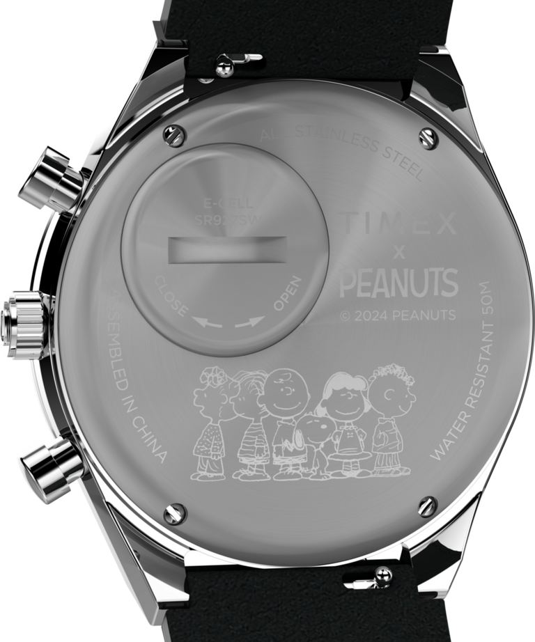 TW2W68900 Peanuts® x Q Timex® Reloj Snoopy de 40 mm con correa de piel   Imagen del fondo de la caja