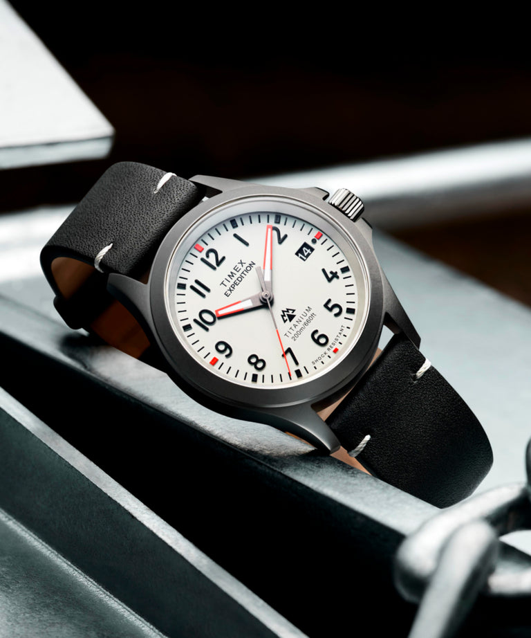 TW2W78200 Reloj Expedition Titanium de 38 mm con correa de piel  Colaboración: imagen adicional
