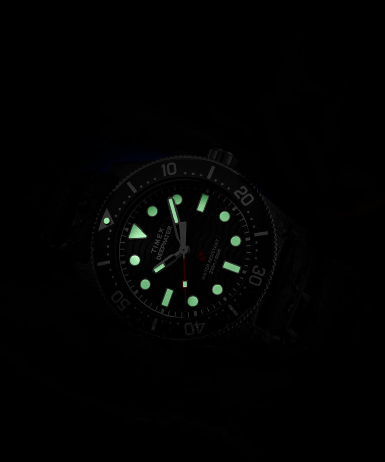 TW2Y02200 Deepwater Reef 200 XCF, correa de caucho sintético de 43 mm: imágenes de las principales siluetas de la campaña del reloj (fotos de producto)