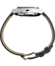 Imagen de perfil de reloj Timex® Automatic 1983 E Line de 34 mm con correa de piel TW2Y07500
