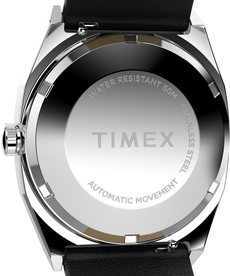 Imagen de la parte posterior de la caja del reloj Timex® Automatic 1983 E Line de 34 mm con correa de piel TW2Y07500