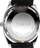 Imagen de la parte posterior de la caja del reloj Timex® Automatic 1983 E Line de 34 mm con correa de piel TW2Y07500