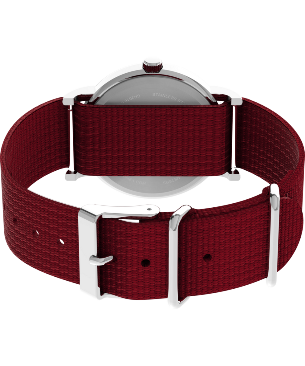 TW2Y11700 Timex Weekender x Peanuts Balloon 38mm Fabric Strap Watch Caseback with Attachment Image