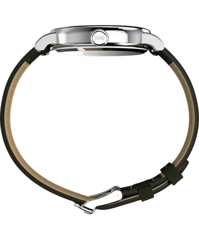 TW2Y12400 Peanuts® x Timex Weekender Holiday Dial 40mm Leather Strap Watch Profile Image