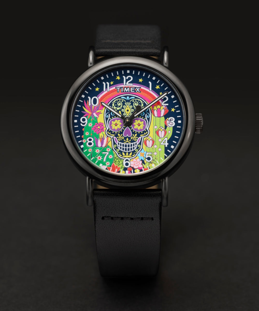 【美品】TIMEX Weekender（最新モデル） Timex Weekender Day of the Dead 40mm Leather Strap Watch