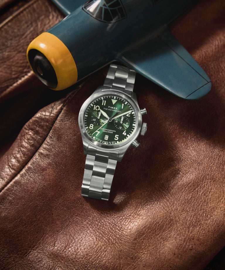 TW2Y19100 Reloj Waterbury Ace Chronograph de 41 mm con brazalete de acero inoxidable. Foto alternativa de belleza 2
