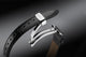 TW2Y23100 Reloj Waterbury Metropolitan Sub-Second de 39 mm con correa de piel  Colaboración: imagen adicional