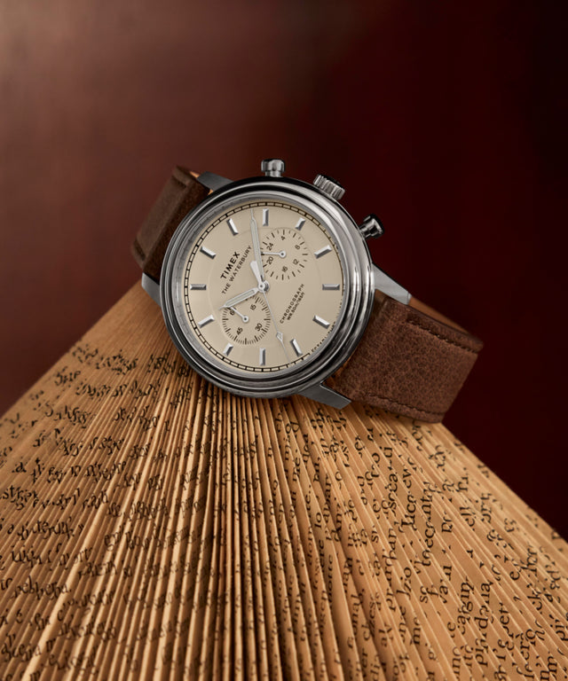 TW2Y23500 Reloj Waterbury Metropolitan Chronograph de 41 mm con correa de piel  Imagen de los modelos clave de la campaña (fotos de producto)