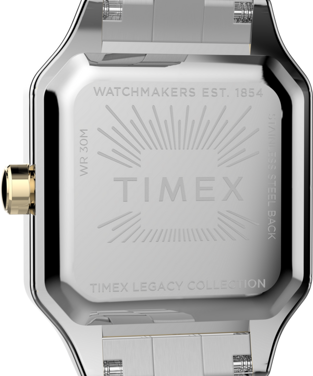 TW2Y23900 Imagen del fondo de la caja del reloj Addison con brazalete de acero inoxidable de 23 mm