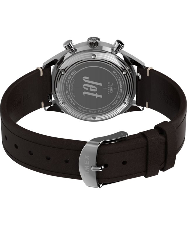 TW2Y24700 Reloj Marlin® Jet Quartz Chronograph de 40 mm con correa de piel. Imagen del fondo de la caja con accesorio.