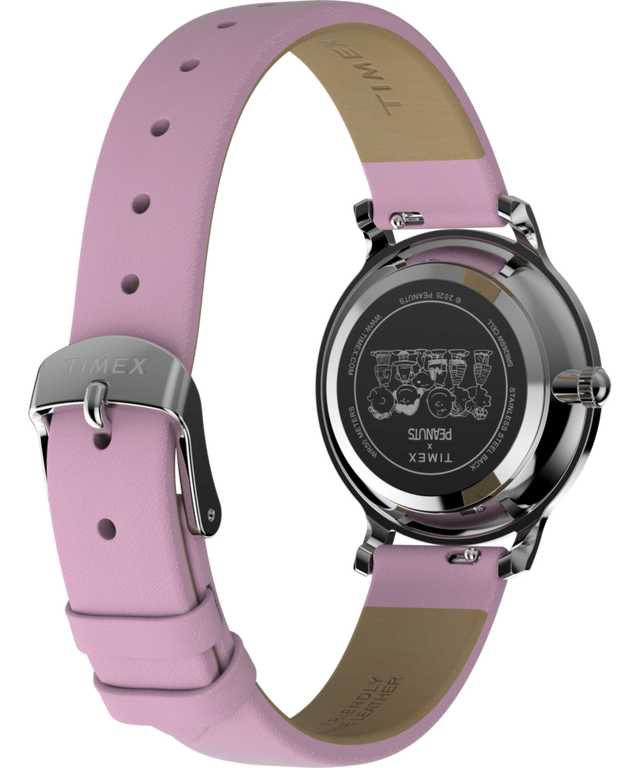 TW2Y26000 Peanuts® x Timex Transcend Snoopy Hug, reloj de 31 mm con correa de piel. Imagen del fondo de la caja con accesorio.