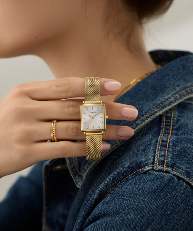 TW2Y26100 Transcend 22mm Stainless Steel Bracelet Watch Primary Wrist Image