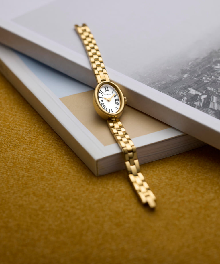 TW2Y26700 Cavatina 19mm Stainless Steel Bracelet Watch Campaign Key Silhouettes (Beauty shots) Image