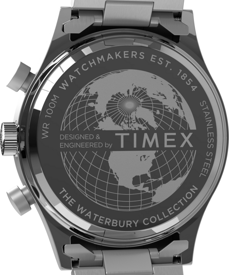 TW2Y29800: Reloj Waterbury con cronógrafo tradicional «Fly Back» de 43 mm y brazalete de acero inoxidable. Imagen del fondo de la caja.