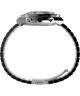TW2Y36200 Q Reloj Timex® con cronógrafo, 40 mm, brazalete de acero inoxidable. Imagen de perfil del reloj