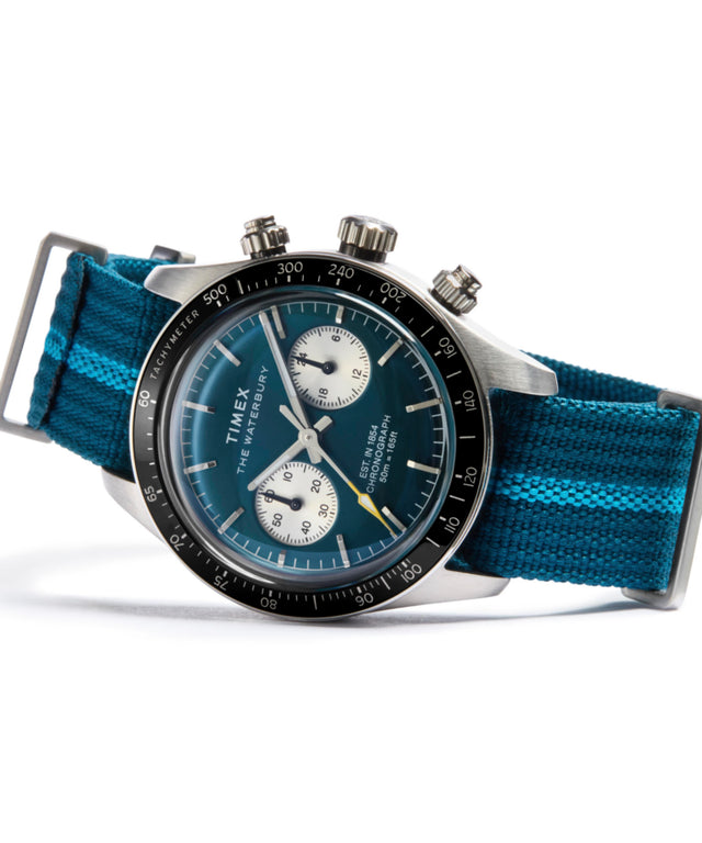 TW2Y39000 Reloj Waterbury Heritage Chronograph de 39 mm con correa de tela: siluetas clave de la campaña (fotos de producto) Imagen