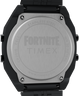 TW2Y46000 Timex x Fortnite T80, reloj de 36 mm con brazalete de acero inoxidable. Imagen del fondo de la caja.