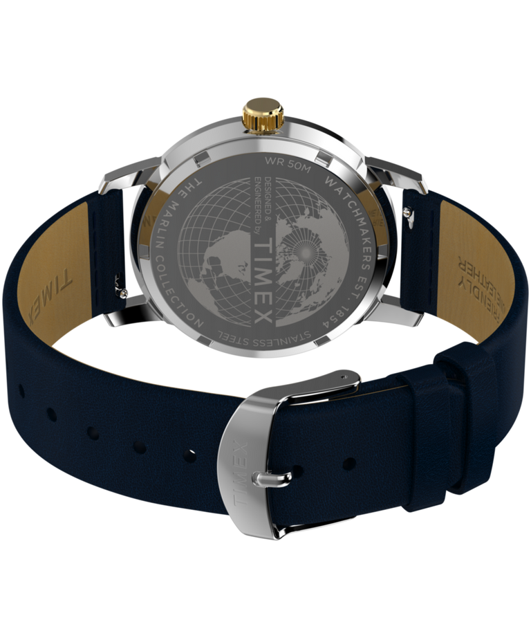 TW2Y47900 Marlin® Quartz GMT, reloj de 40 mm con correa de piel: imagen del fondo de la caja con accesorio