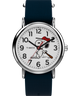 TW2Y51400 Imagen principal de Peanuts® x Timex Weekender Baseball de 38 mm con correa de tela
