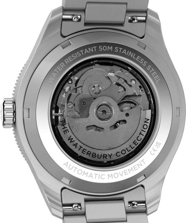 Imagen de la parte trasera de la caja del reloj Waterbury Heritage Automatic GMT de 41,5 mm con brazalete de acero inoxidable TW2Y60600