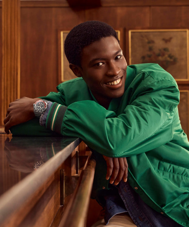 TW2Y60600 Waterbury Heritage Automatic GMT 41.5mm Stainless Steel Bracelet Watch Alt Lifestyle Image 2