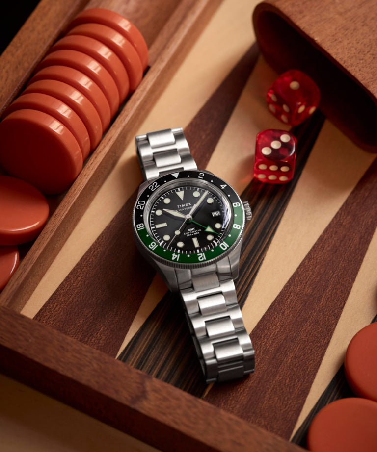 TW2Y60800 Waterbury Heritage Automatic GMT 41.5mm Stainless Steel Bracelet Watch Campaign Key Silhouettes (Beauty shots) Image