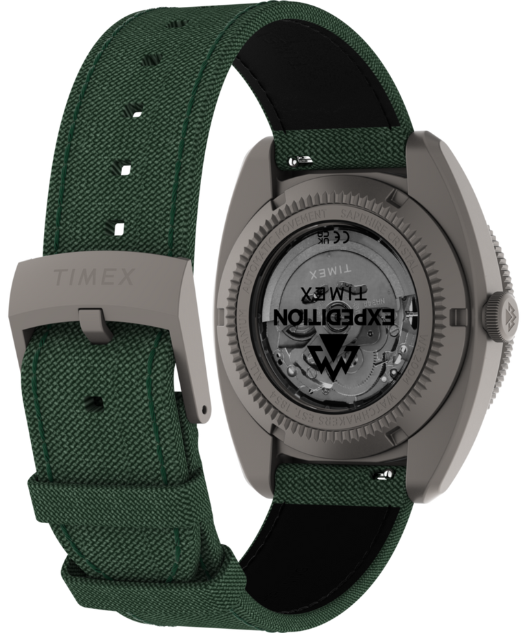 TW2Y63400 Expedition® Pioneer Titanium Automático GMT de 41 mm con correa de tela: imagen del fondo de la caja con accesorio