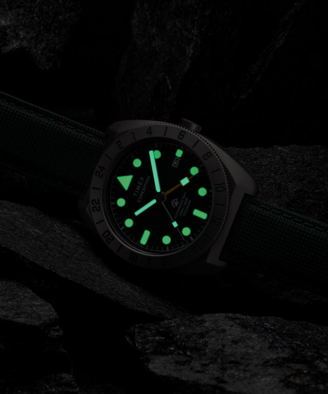 TW2Y63400 Reloj Expedition® Pioneer Titanium Automático GMT de 41 mm con correa de tela. Foto alternativa de belleza 2