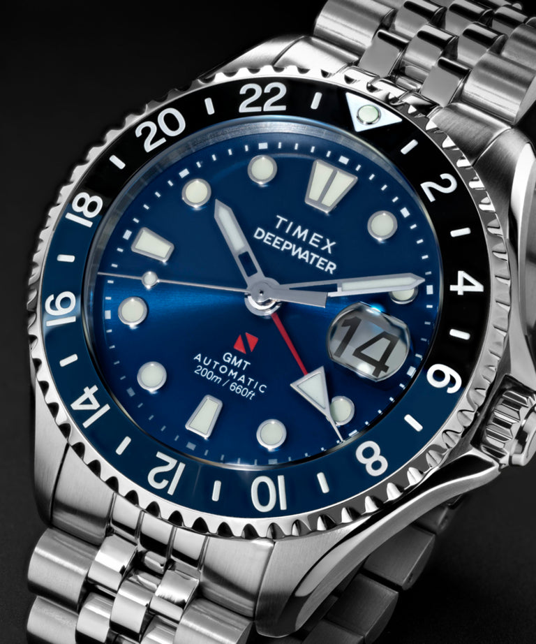 TW2Y64000 Deepwater Meridian 200 Automatic GMT 42mm Stainless Steel Bracelet Watch Campaign Key Silhouettes (Beauty shots) Image